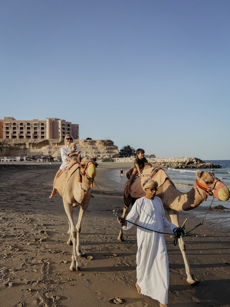 COCOtravel Oman ShangriLa Kamelritt