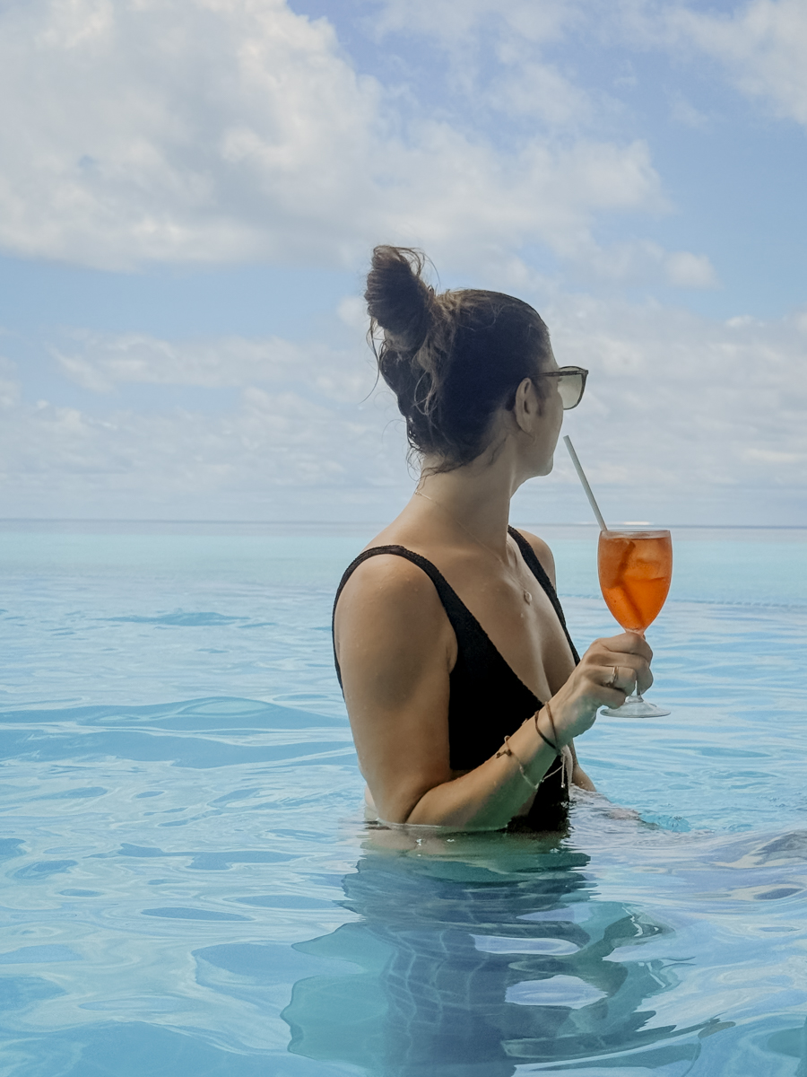 COCOtravel Malediven Nova Poolbar Solis Aperol 161 COCOtravel Malediven Nova Poolbar Solis Aperol 161