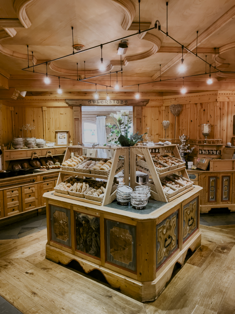 COCOtravel Oesterreich Jagdhof Fruehstuecksgenuss