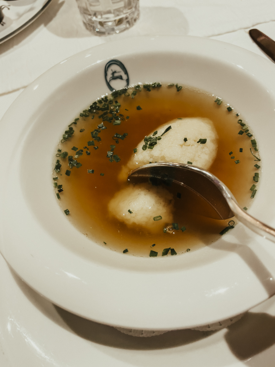 COCOtravel Oesterreich Jagdhof Griesnockerlsuppe