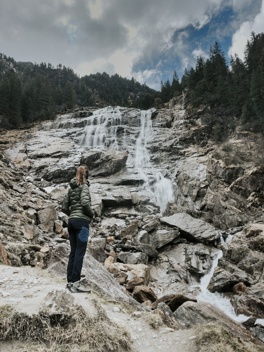 COCOtravel Oesterreich Jagdhof WanderungWasserfall2