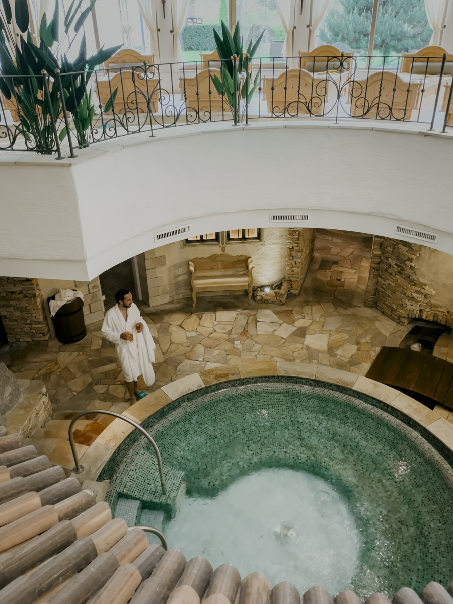 COCOtravel Oesterreich Jagdhof Whirlpool