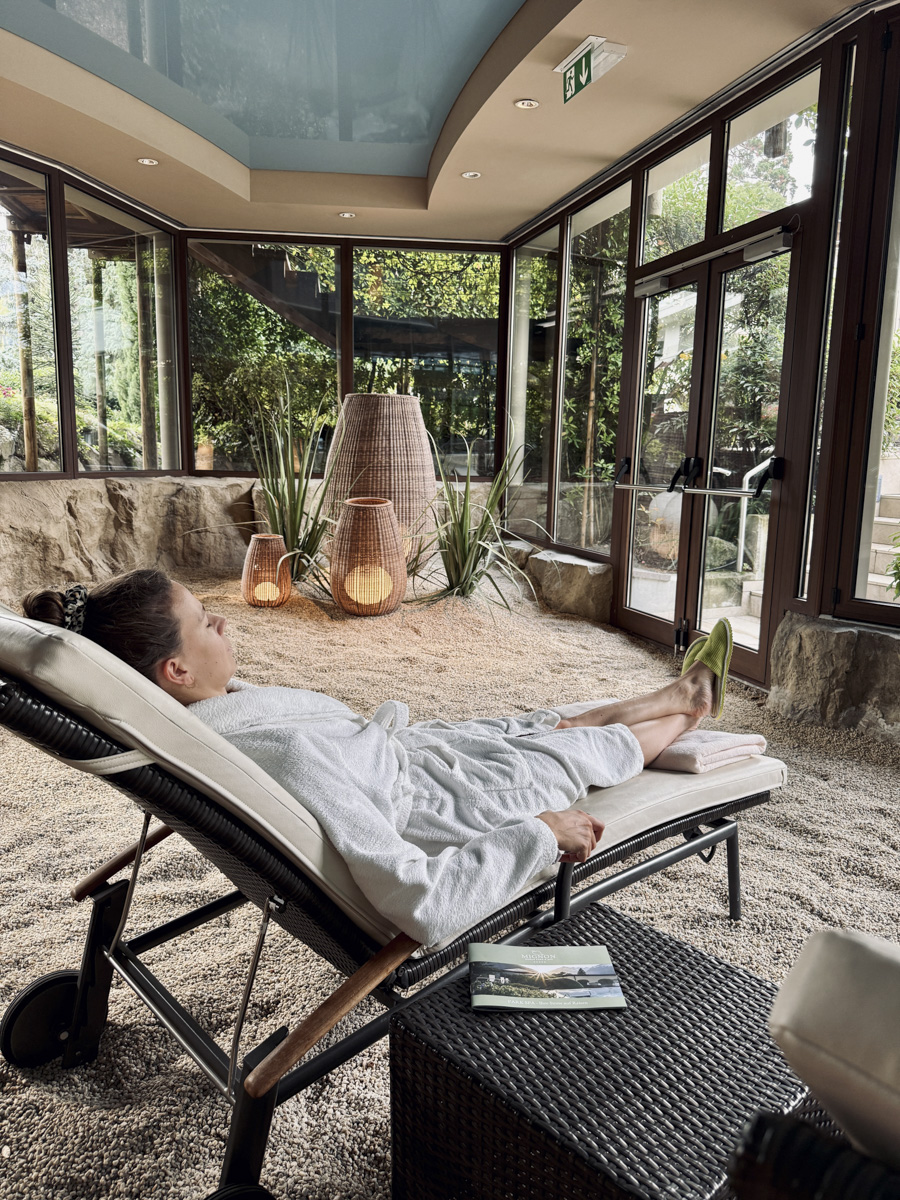 COCOtravel MignonMeran Wellnessbereich Indoorliegen 7