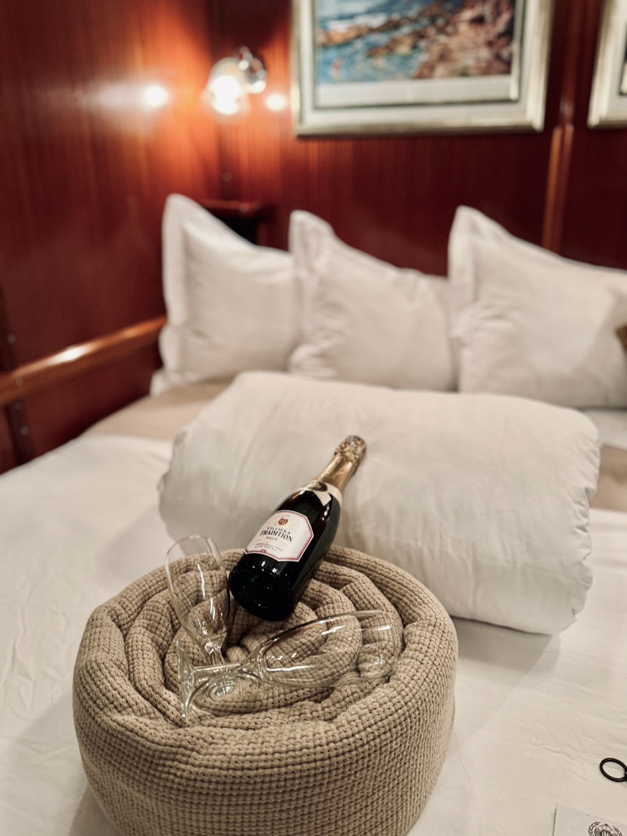 COCOtravel Suedafrika RovosRail DeluxeSuite Champagner2 COCOtravel Suedafrika RovosRail DeluxeSuite Champagner2