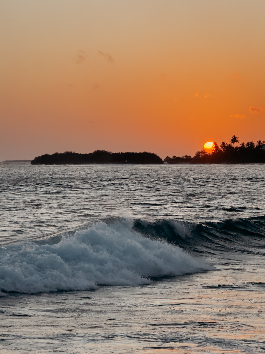 COCOtravel KudaVillingili Malediven Sundowner 9