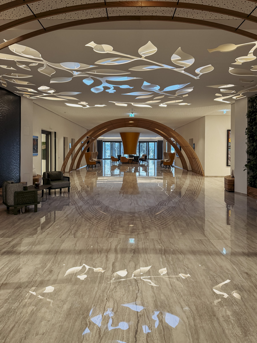 COCOtravel Deutschland Konstanz Buff MedicalResort Lobby