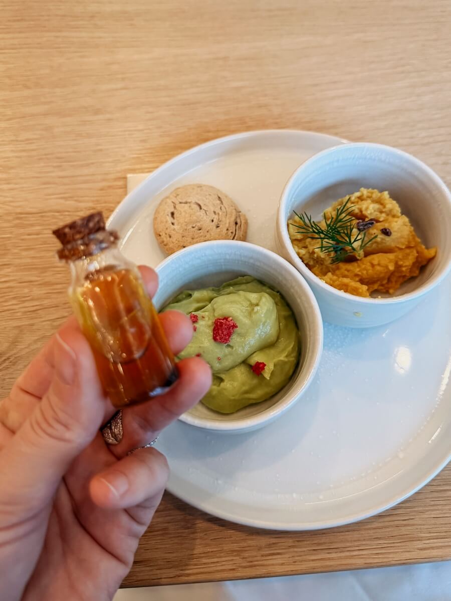 COCOtravel Deutschland Konstanz Buff MedicalResort Restaurant Fruehstueck 4