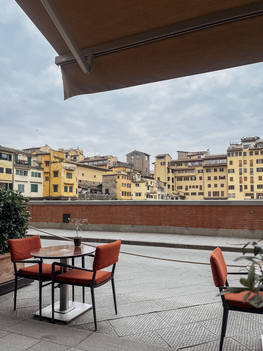 Cocotravel Italien Florenz Portrait Restaurant Fruehstueck 9