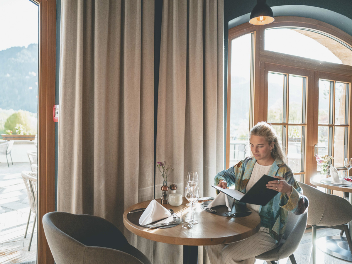 COCOTravel Kitzbuehel Schlosshotel Restaurant 2 COCOTravel Kitzbuehel Schlosshotel Restaurant 2