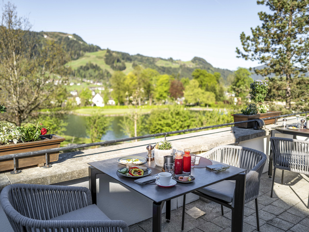 COCOTravel Kitzbuehel Schlosshotel Restaurant 4 COCOTravel Kitzbuehel Schlosshotel Restaurant 4