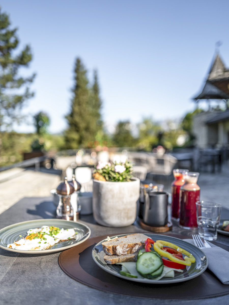 COCOTravel Kitzbuehel Schlosshotel Restaurant 5 COCOTravel Kitzbuehel Schlosshotel Restaurant 5